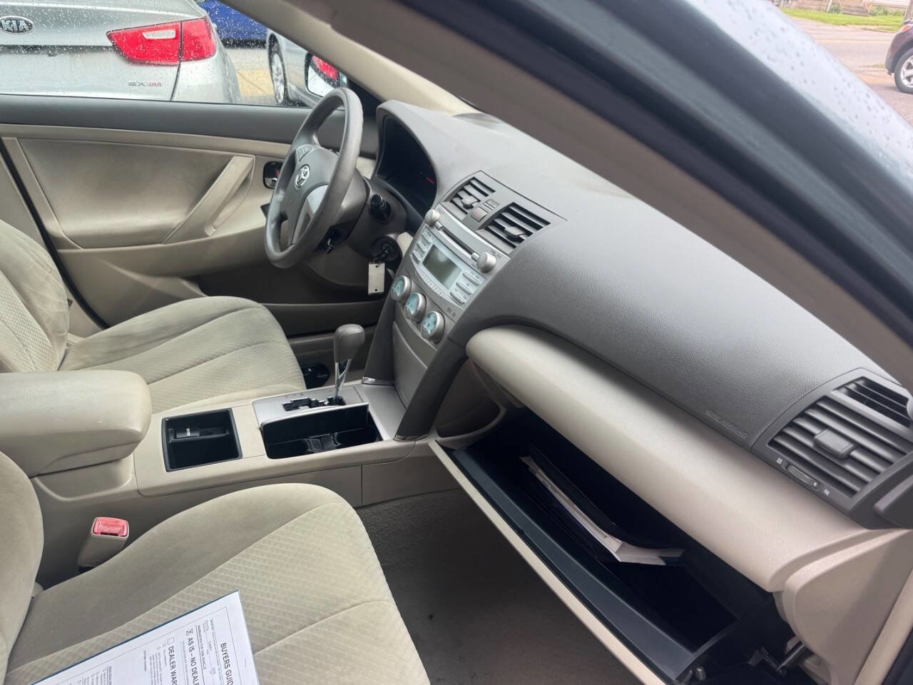 Used 2009 Toyota Camry SE FWD image 17