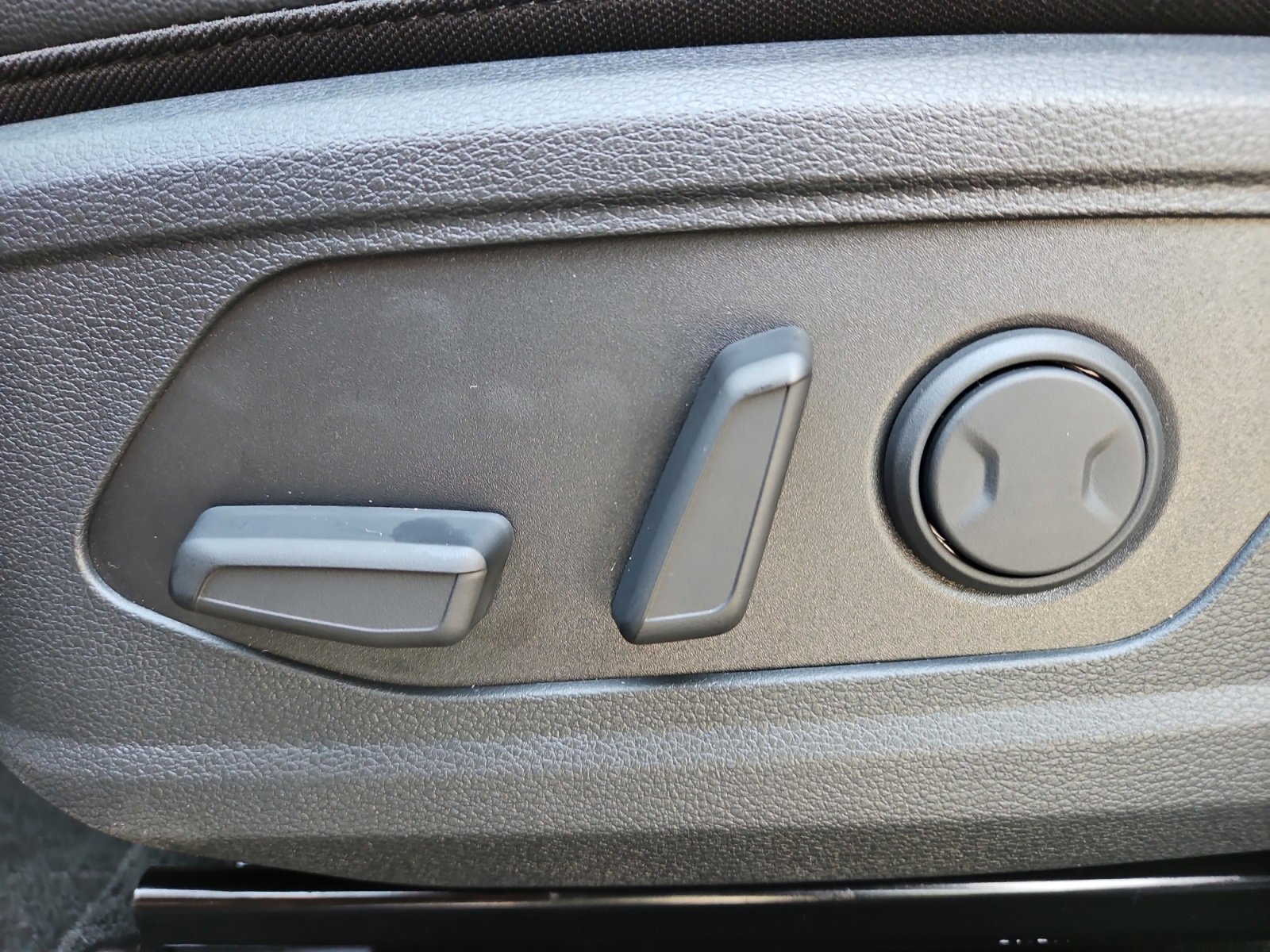 New 2026 Kia Sportage X-Line w/ X-Line Technology Package image 20