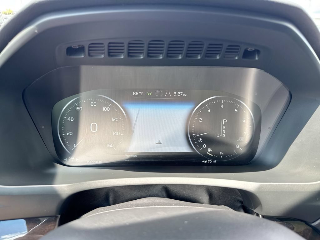 Used 2016 Volvo XC90 T6 Momentum AWD/4WD image 12