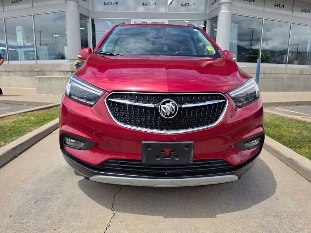 Used 2019 Buick Encore Essence w/ Experience Buick Package FWD image 2