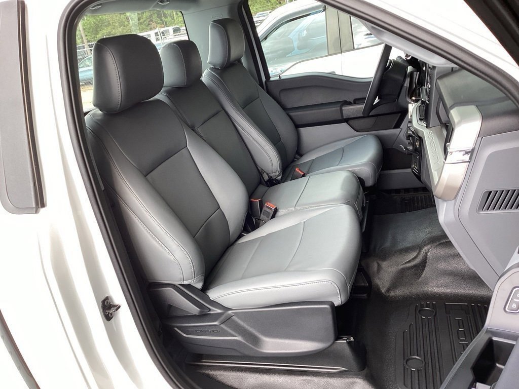 New 2025 Ford F250 XL w/ FX4 Off-Road Package image 32