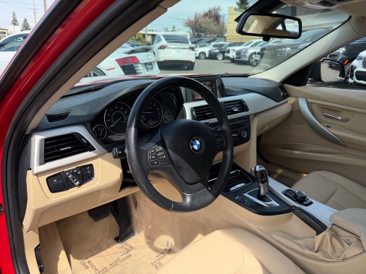 Used 2014 BMW 320i Sedan RWD image 40