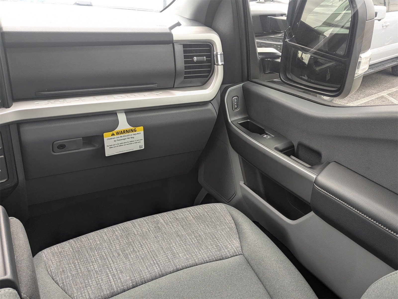 New 2025 Ford F350 XLT image 18