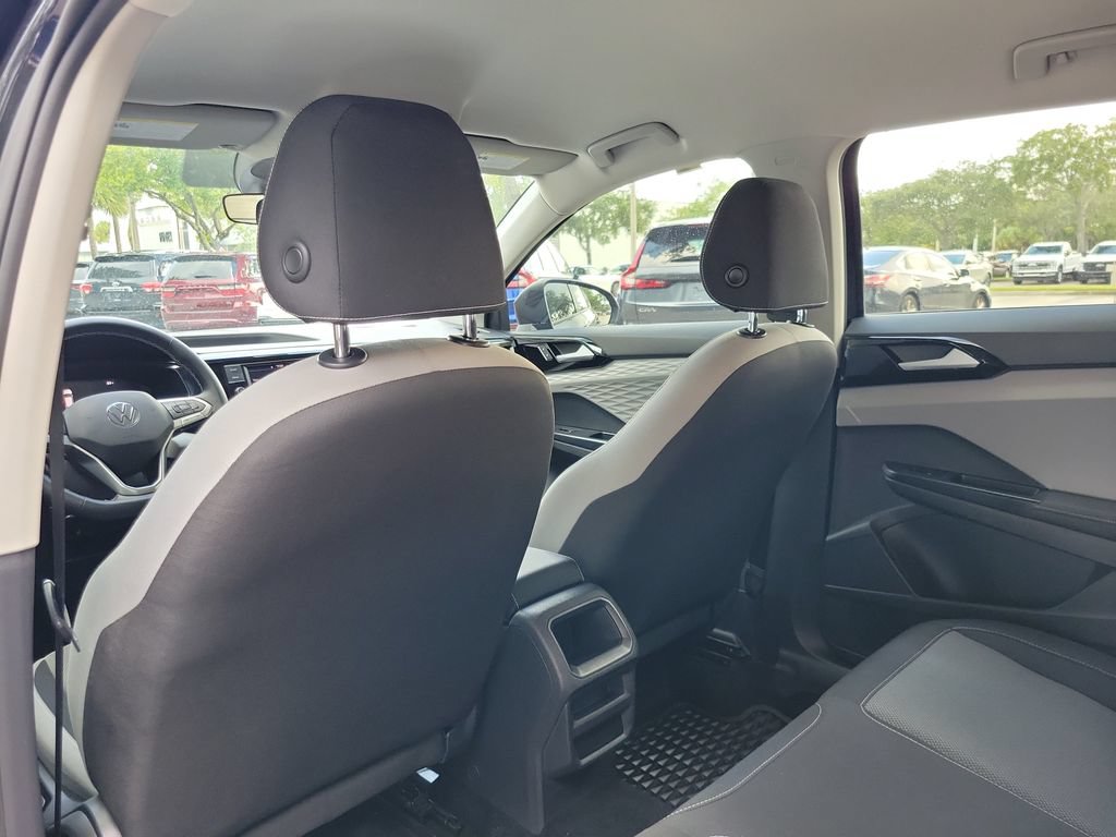 Used 2024 Volkswagen Taos S FWD image 8