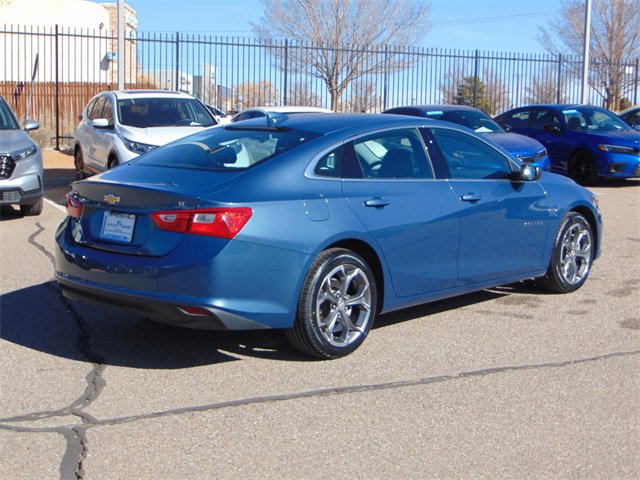Used 2024 Chevrolet Malibu LT image 4