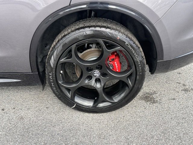 New 2025 Alfa Romeo Stelvio Sprint w/ Veloce Package image 23