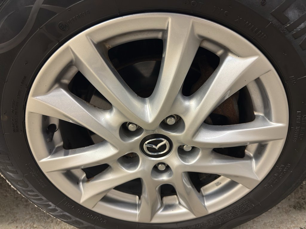 Used 2015 MAZDA MAZDA3 i Grand Touring image 36