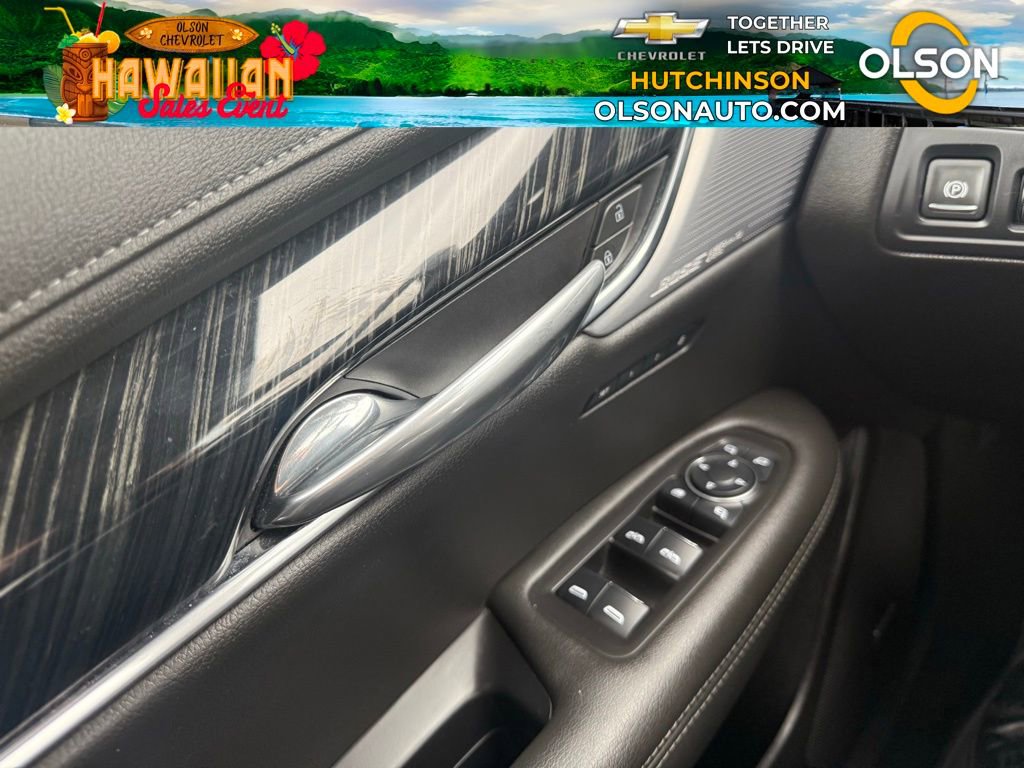 Certified 2023 Cadillac XT6 Premium Luxury image 17