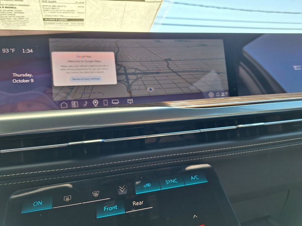 New 2026 Cadillac Escalade Luxury image 17