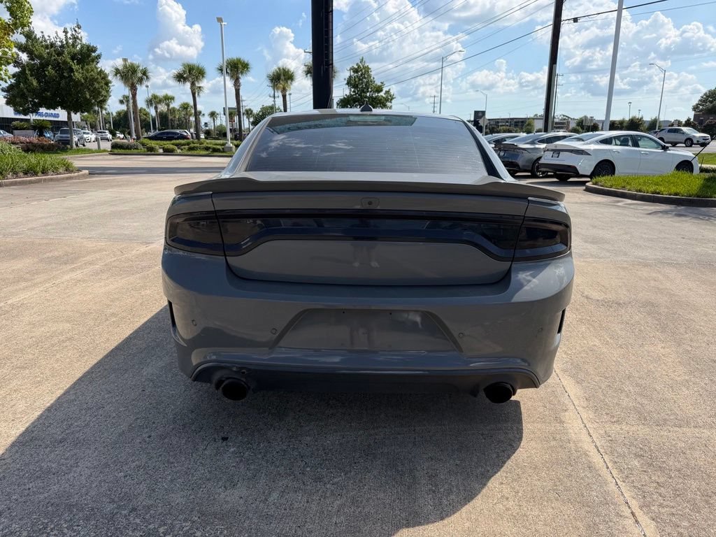 Used 2017 Dodge Charger SRT Hellcat RWD image 4