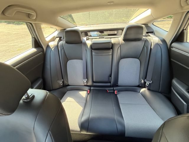 Used 2018 Honda Clarity Plug-In Hybrid image 26