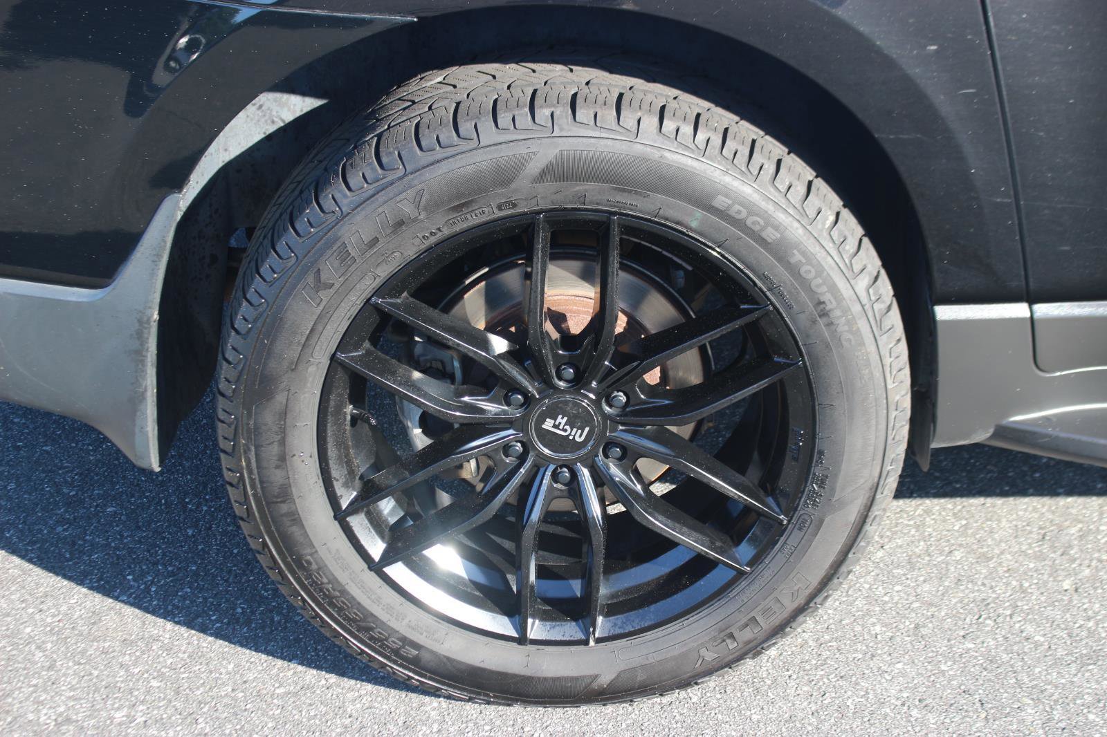 Used 2017 Chevrolet Traverse LT AWD/4WD image 40