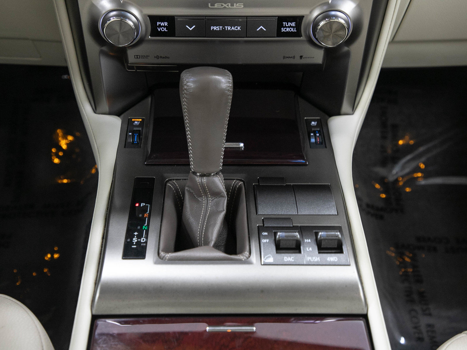 Used 2019 Lexus GX 460 Premium w/ Premium Package AWD/4WD image 19