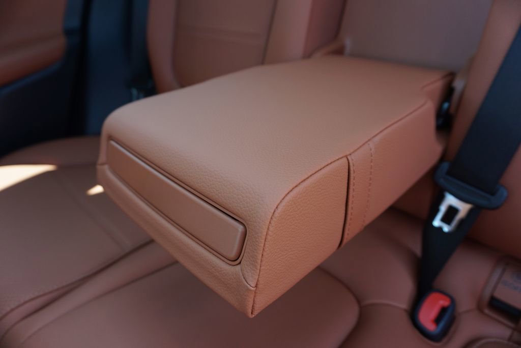 New 2026 Mercedes-Benz GLC 300 4MATIC image 34