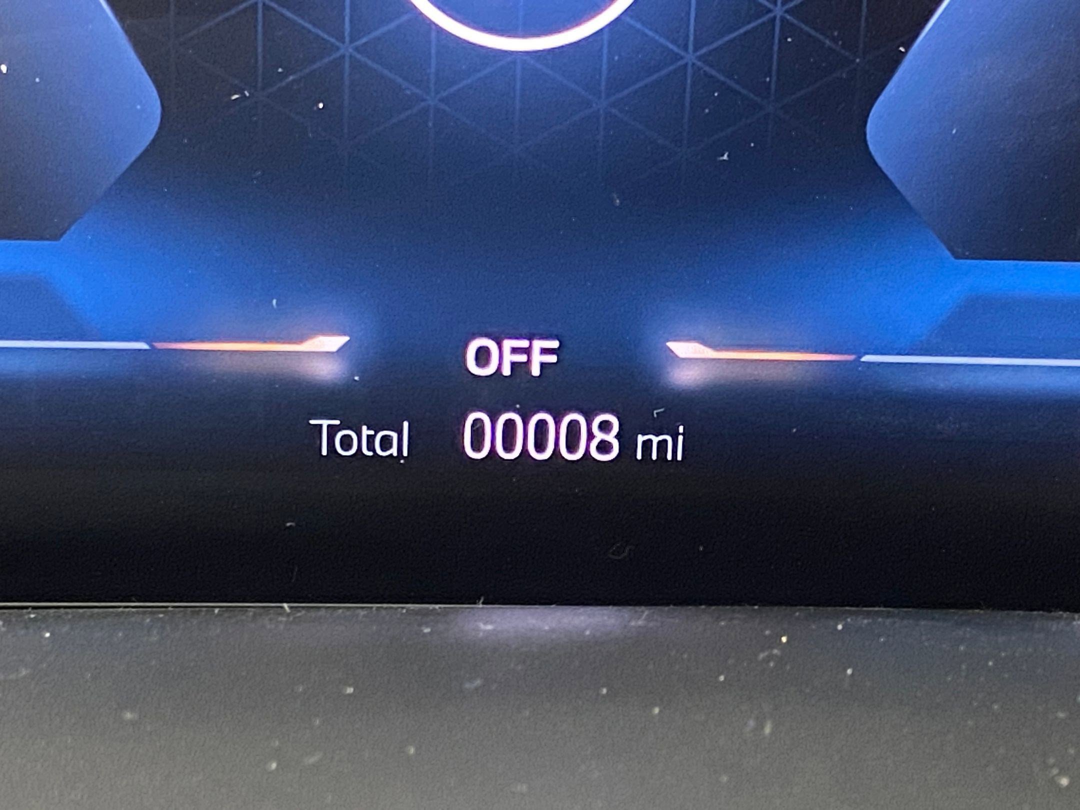 Used 2026 BMW X5 sDrive40i w/ Premium Package image 18