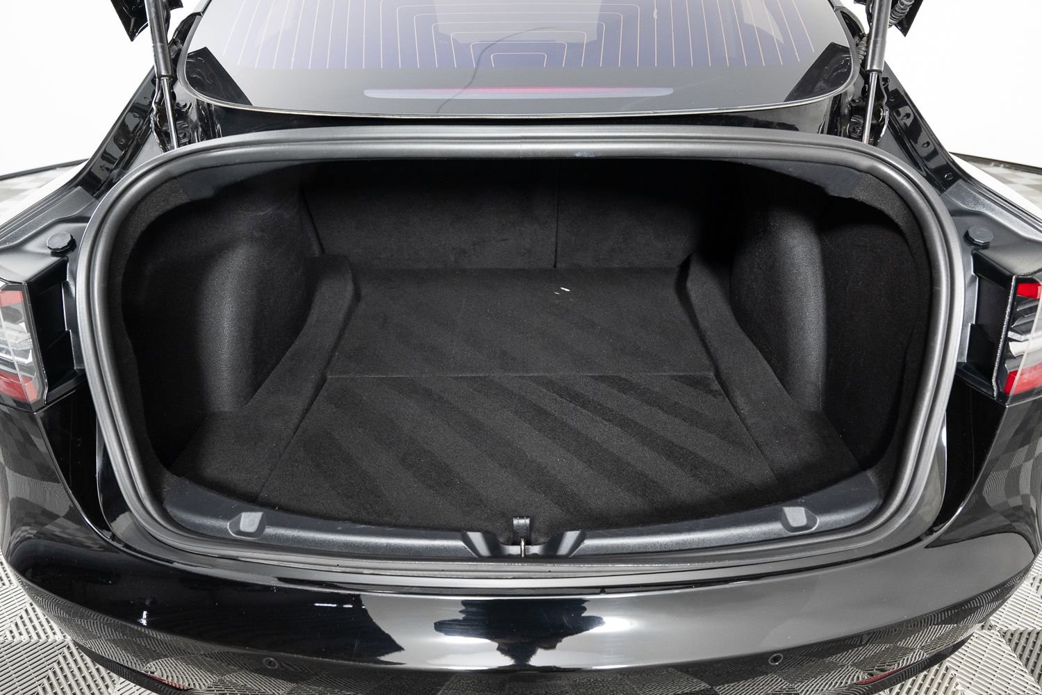 Used 2018 Tesla Model 3 Long Range image 20