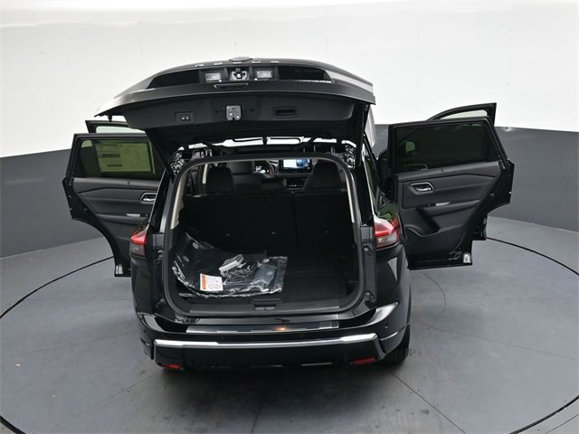 New 2026 Nissan Rogue Platinum image 33