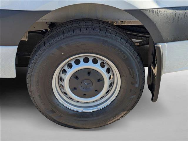 New 2026 Mercedes-Benz Sprinter 2500 image 10