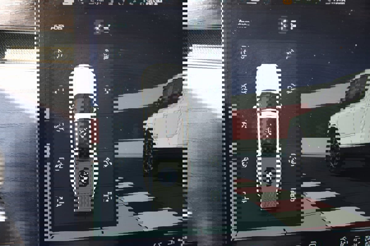 Used 2022 Rivian R1T Adventure image 43