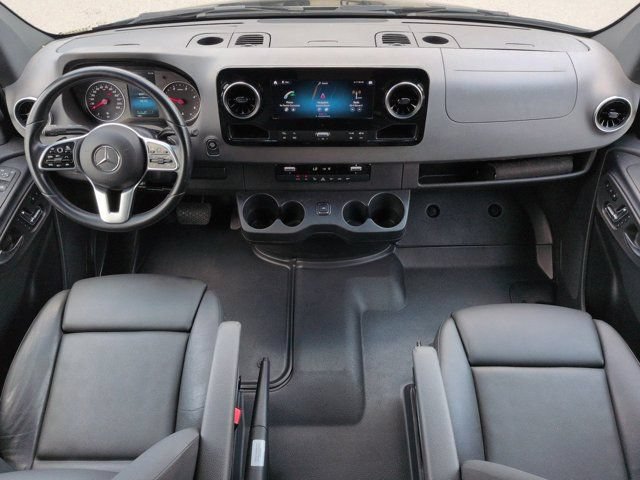 Used 2024 Mercedes-Benz Sprinter 3500 image 15