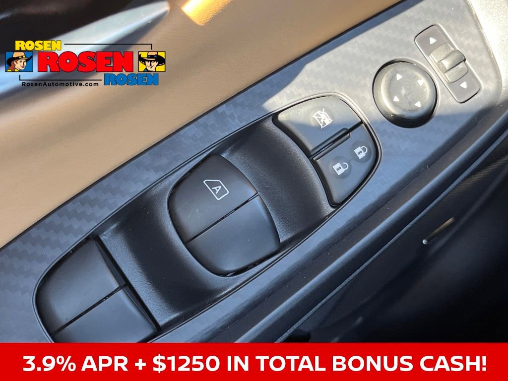 New 2025 Nissan Sentra SV w/ SV Premium Package image 20