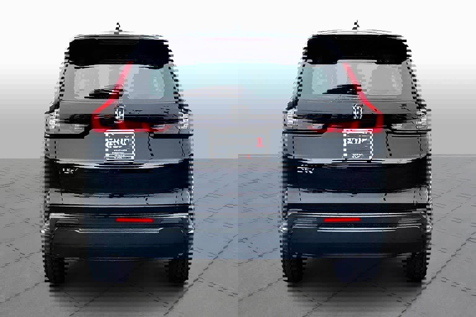 Used 2023 Honda CR-V LX image 5