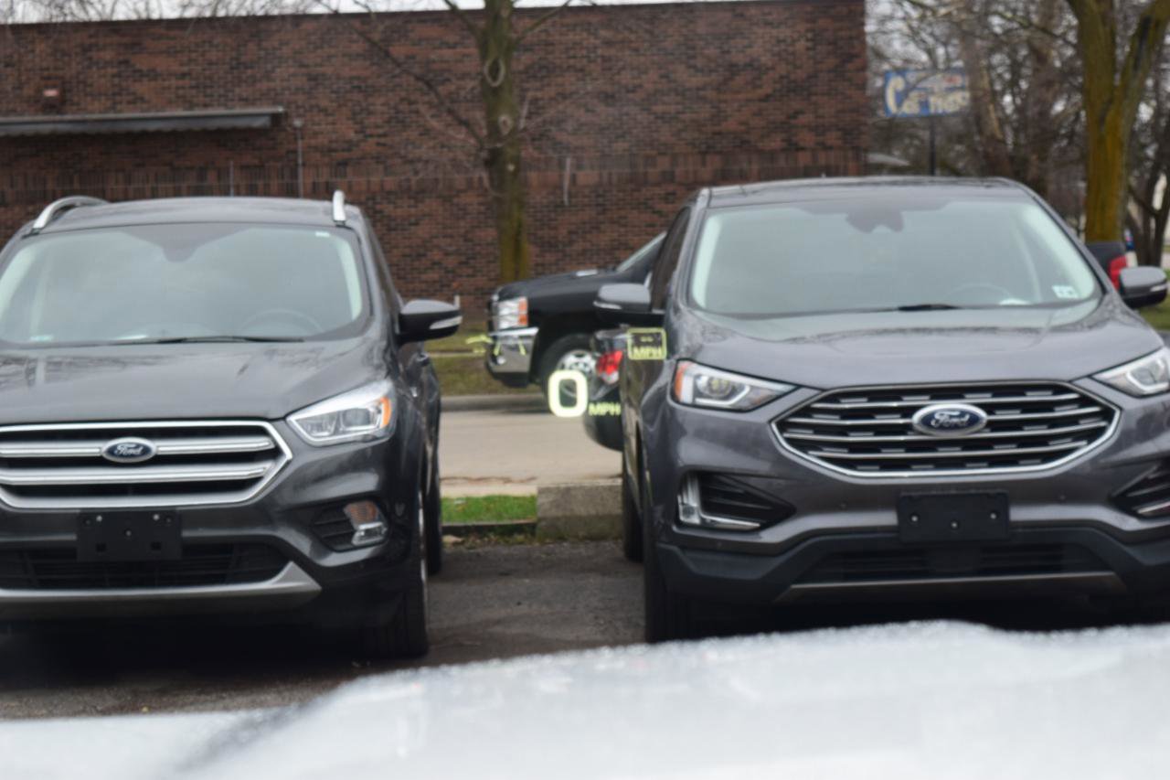 Used 2025 GMC Acadia Elevation w/ Elevation Premium Package image 31