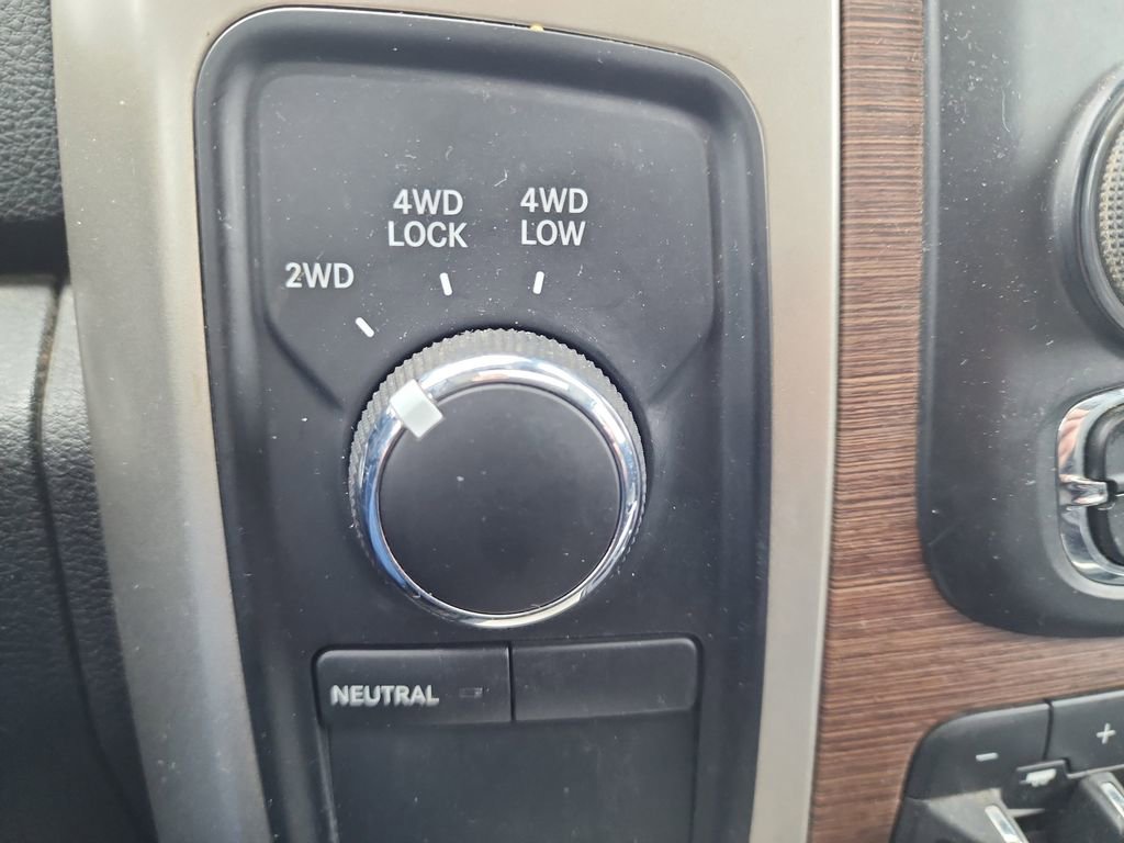 Used 2015 RAM 2500 Laramie w/ Black Appearance Group image 14