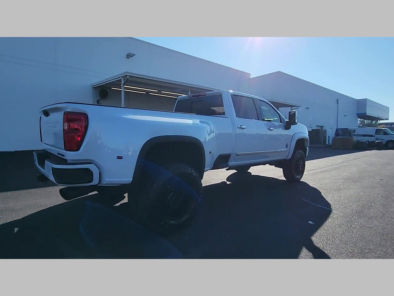 New 2026 Chevrolet Silverado 3500 High Country w/ High Country Premium Package image 26