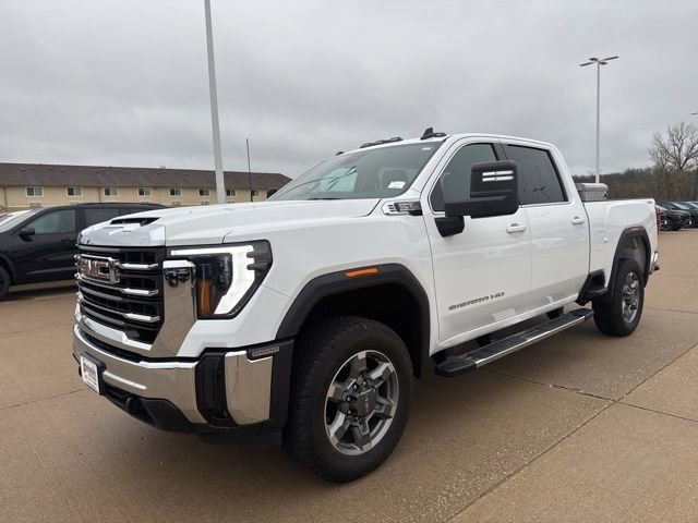 Used 2025 GMC Sierra 2500 SLE w/ SLE Value Package; image 10