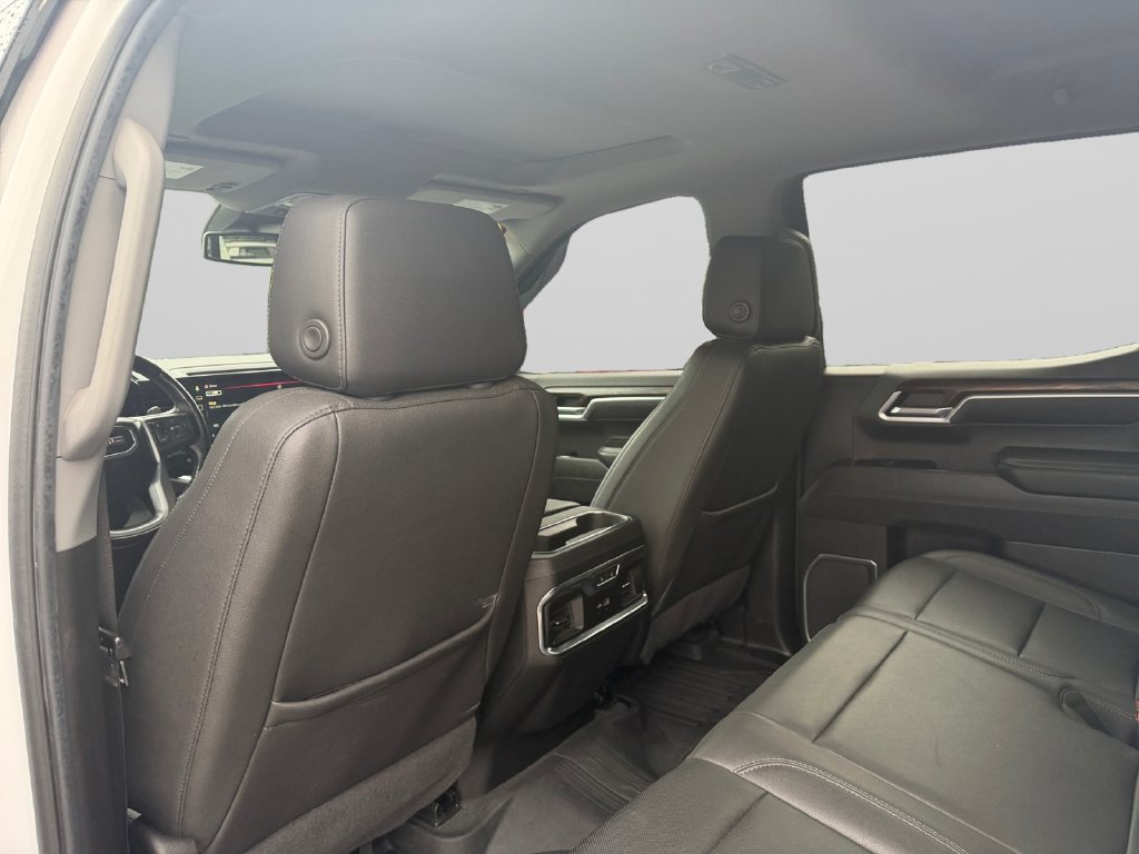 Used 2022 GMC Sierra 1500 SLT w/ SLT Convenience Package AWD/4WD image 14