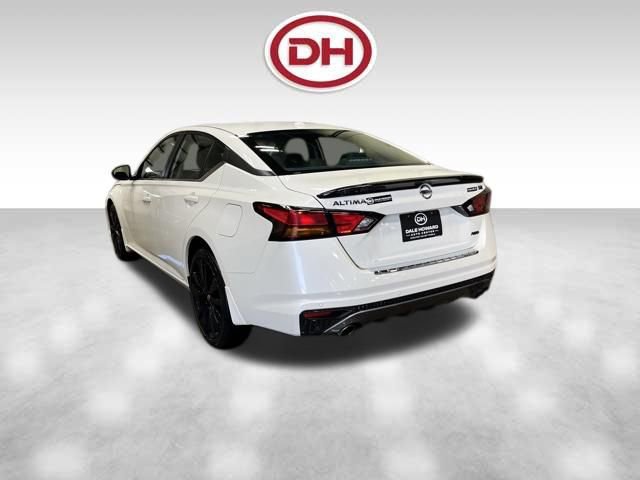 Used 2022 Nissan Altima 2.5 SR w/ Midnight Edition Package image 8