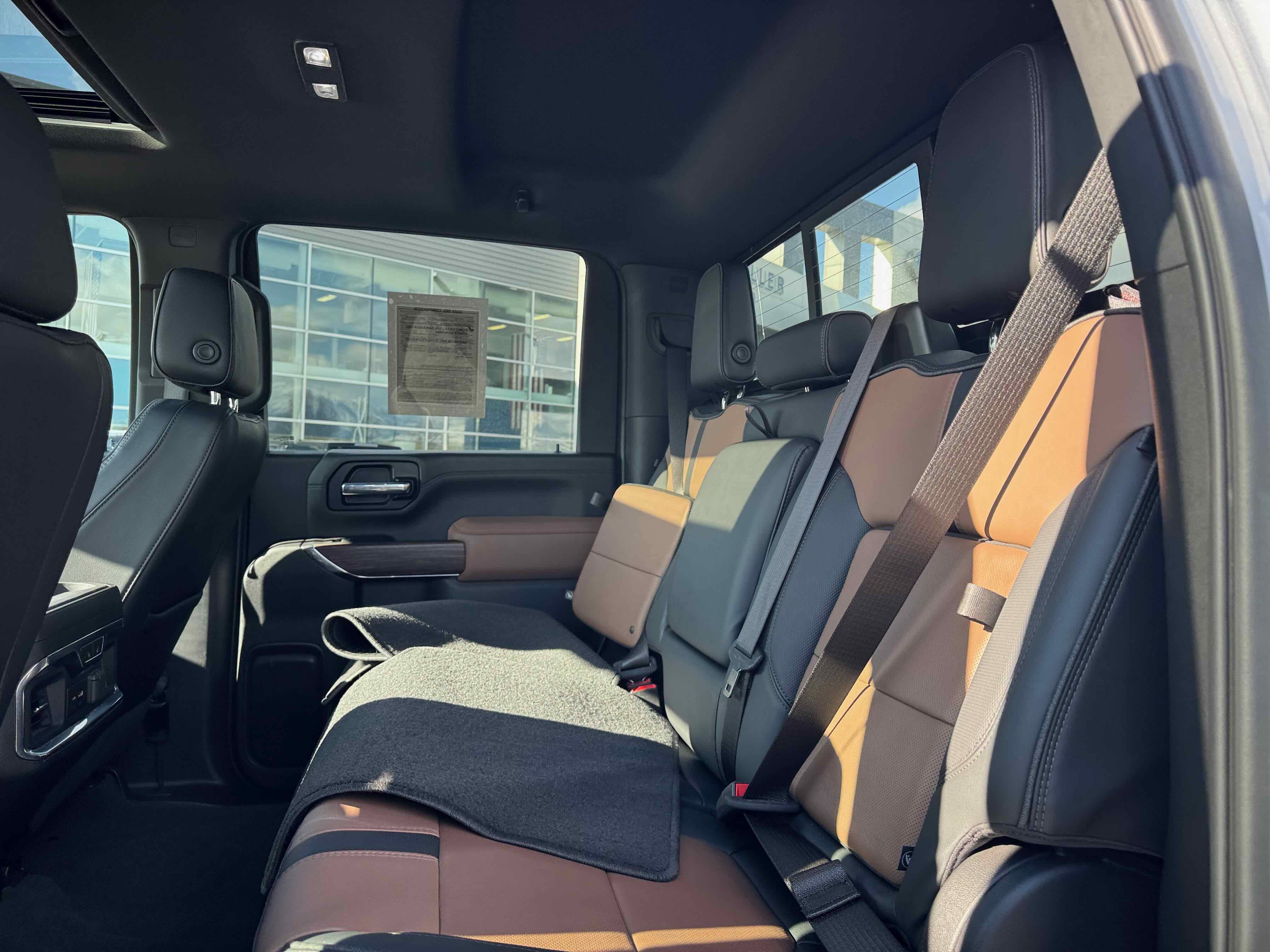 Used 2023 Chevrolet Silverado 3500 High Country w/ Z71 Off-Road Package image 29