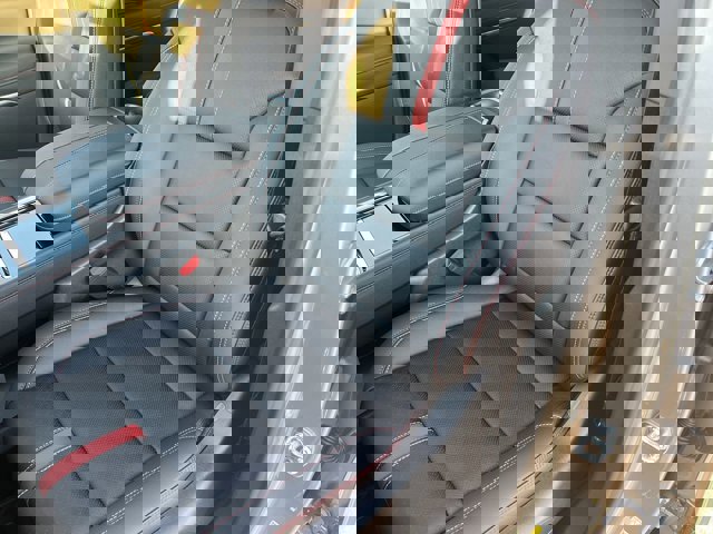 New 2026 Chevrolet Traverse RS w/ LPO, Floor Liner Package image 20