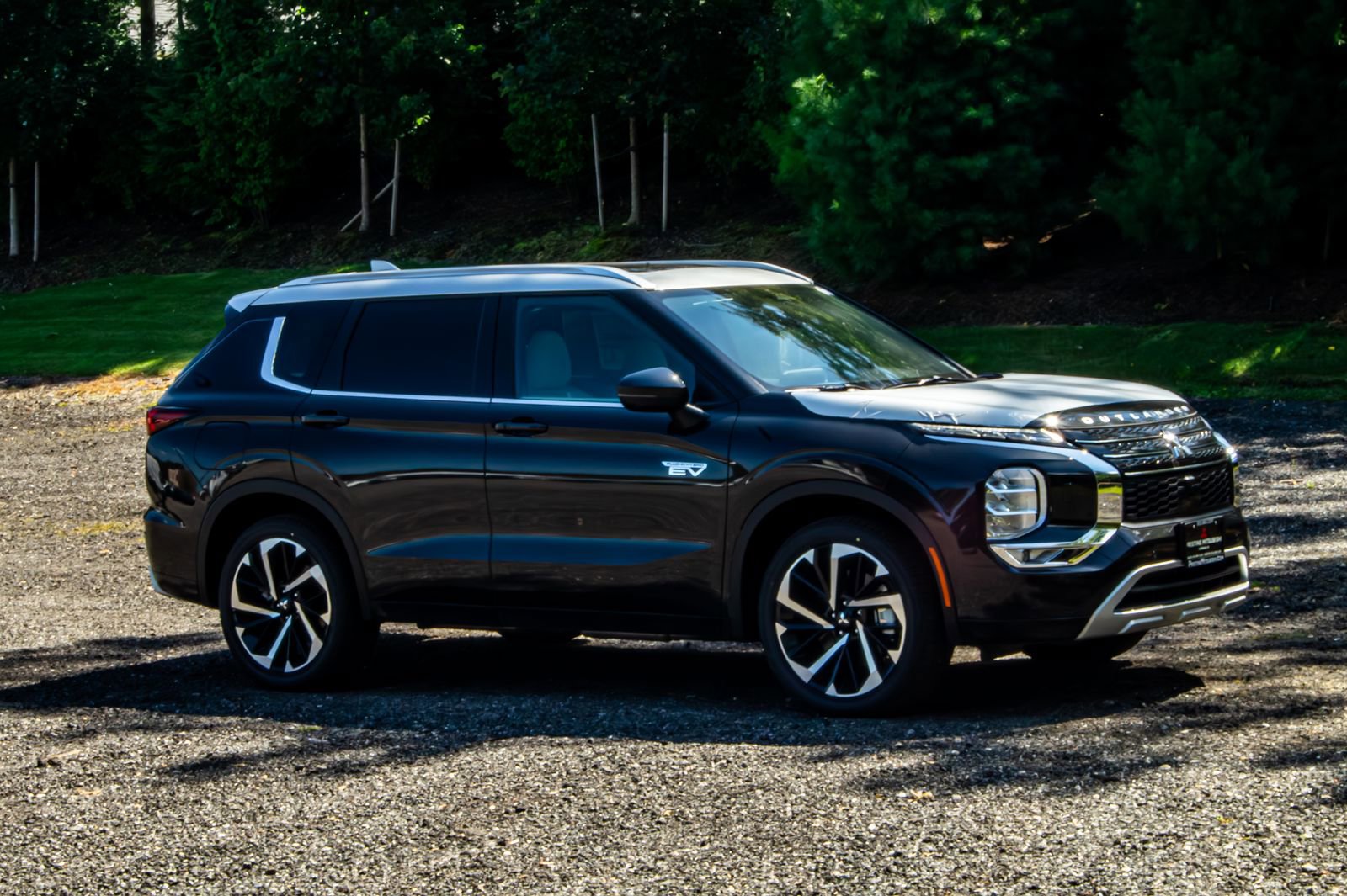 New 2025 Mitsubishi Outlander AWD image 11