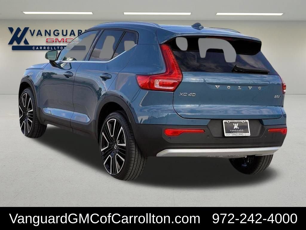 Used 2024 Volvo XC40 B5 Ultimate w/ Protection Package Premier AWD/4WD image 16