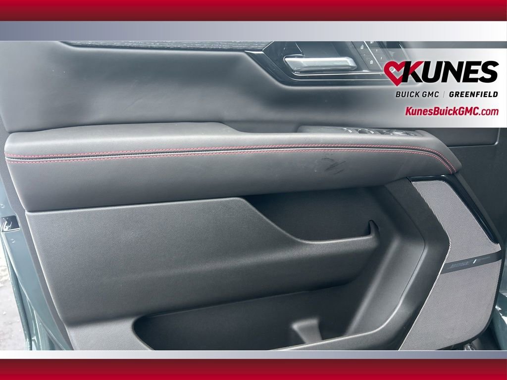 New 2026 GMC Yukon AT4 Ultimate w/ LPO, Floor Liner Package image 22