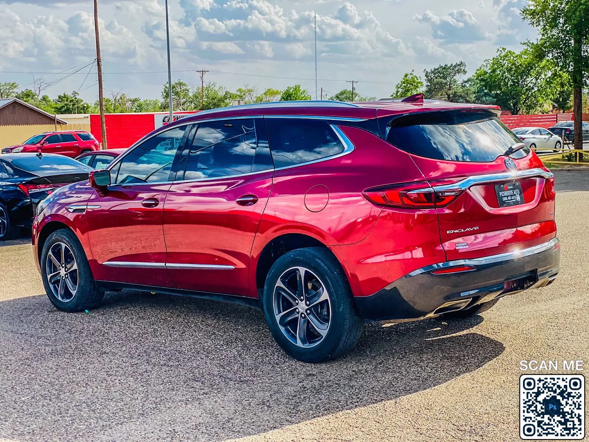 Used 2020 Buick Enclave Essence w/ Sport Touring Edition FWD image 6