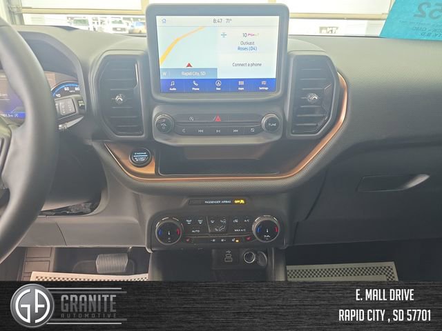 Used 2024 Ford Bronco Sport Outer Banks w/ Tech Package AWD/4WD image 17