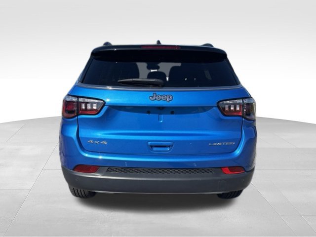 Used 2023 Jeep Compass Limited w/ Sun and Sound Group AWD/4WD image 15