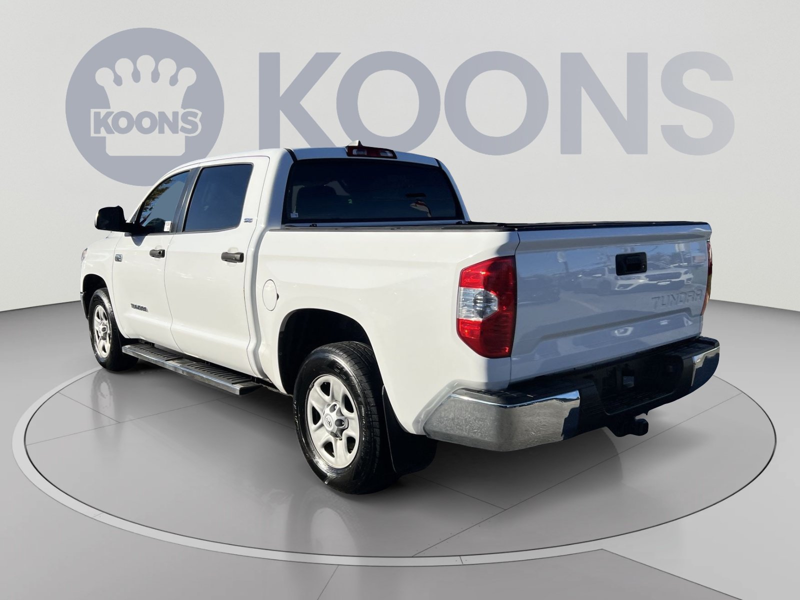 Used 2020 Toyota Tundra SR5 w/ SR5 Upgrade Package RWD image 4