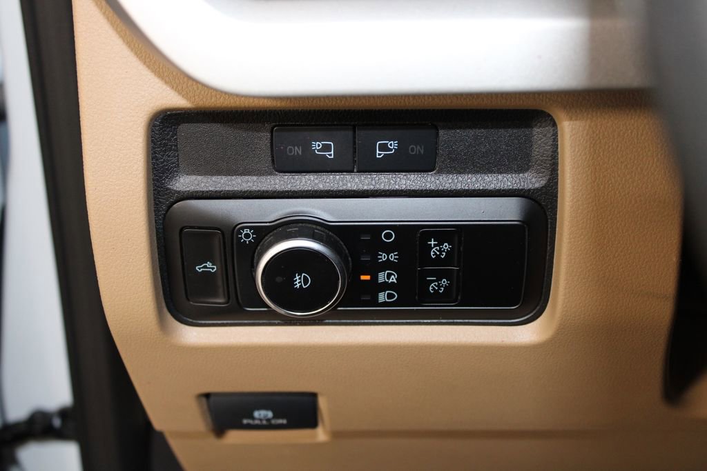 Used 2023 Ford F350 XLT w/ 360-Degree Camera Package image 37