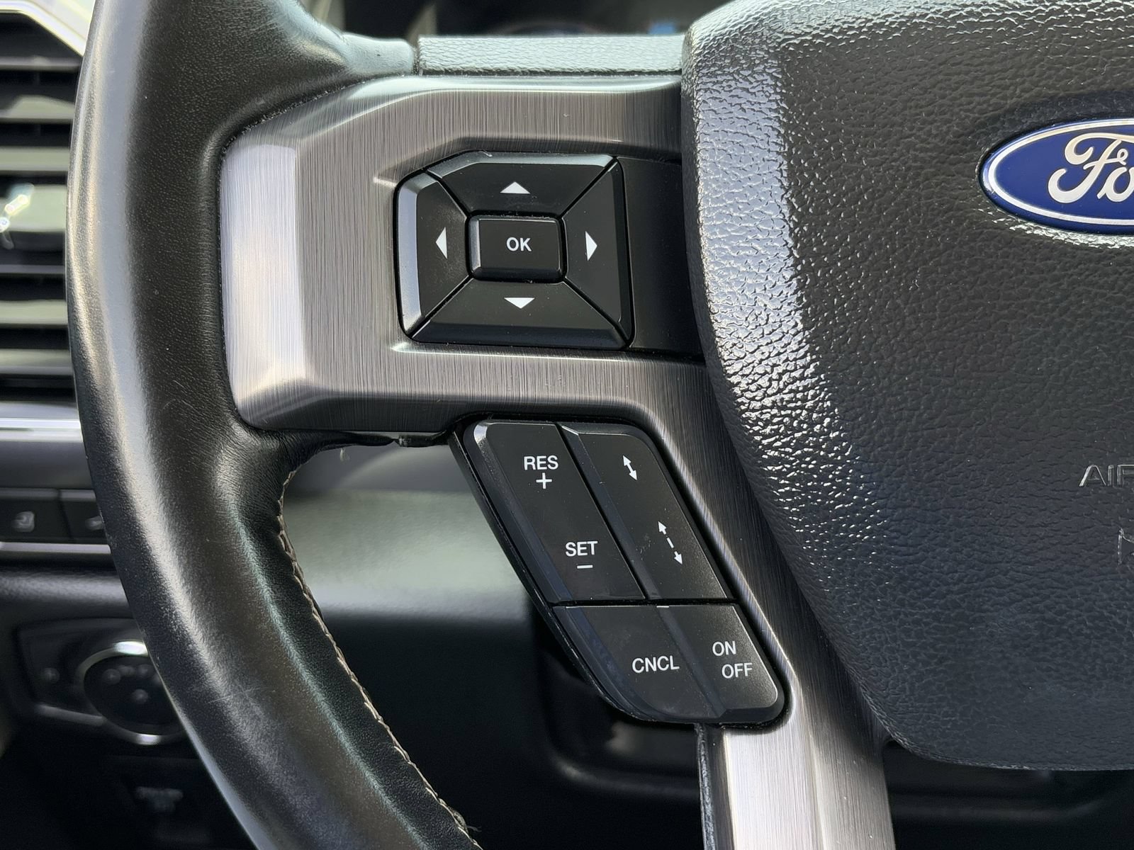 Used 2021 Ford Expedition Platinum AWD/4WD image 14