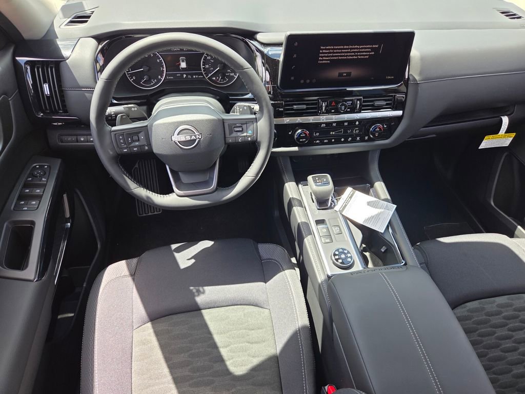 New 2026 Nissan Pathfinder SV image 6