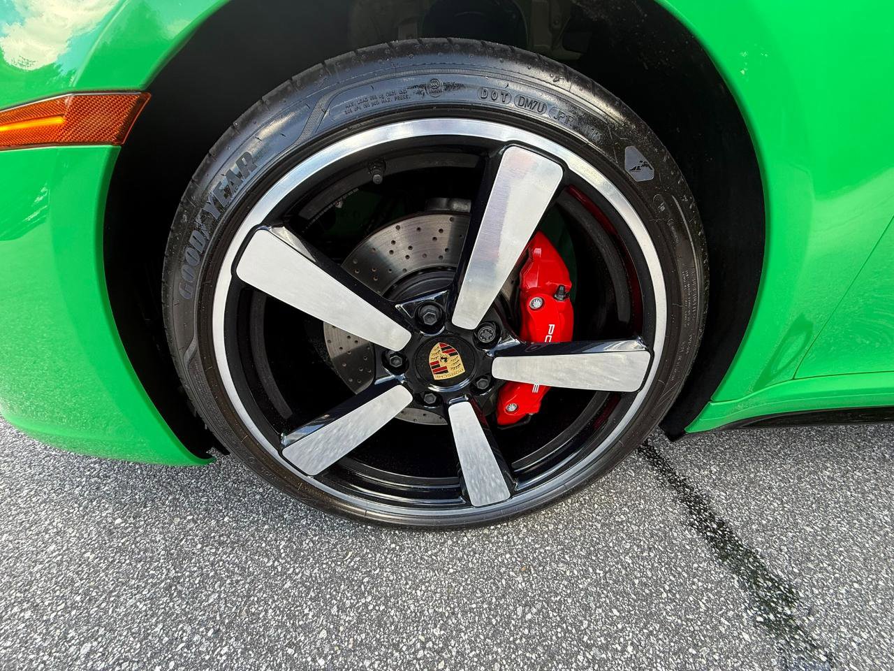 Used 2023 Porsche 911 Carrera S RWD image 50