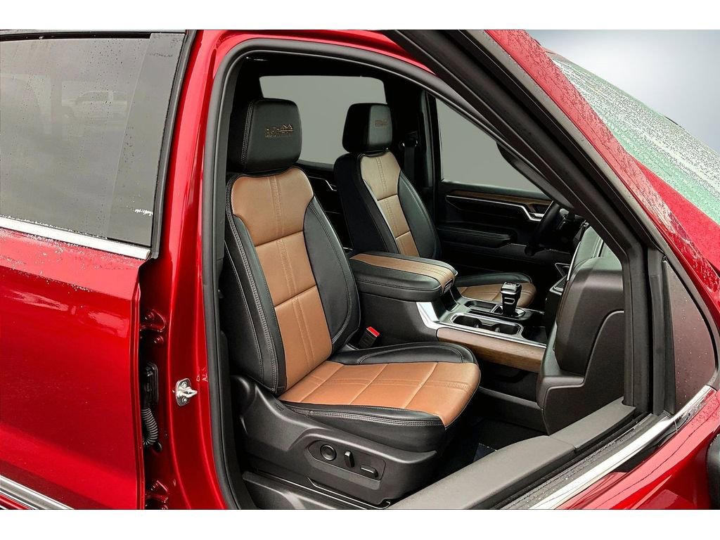 Used 2025 Chevrolet Silverado 1500 High Country w/ Technology Package image 30