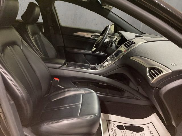 Used 2020 Lincoln MKZ w/ Convenience Package image 21