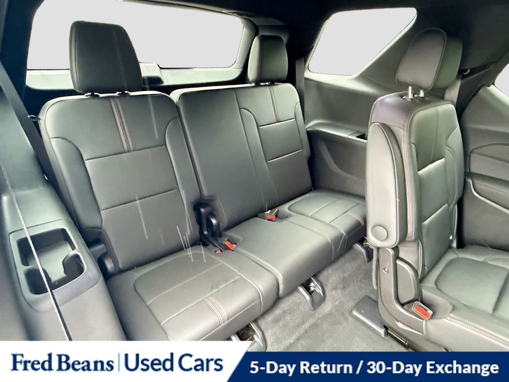 Used 2023 Chevrolet Traverse RS AWD/4WD image 31