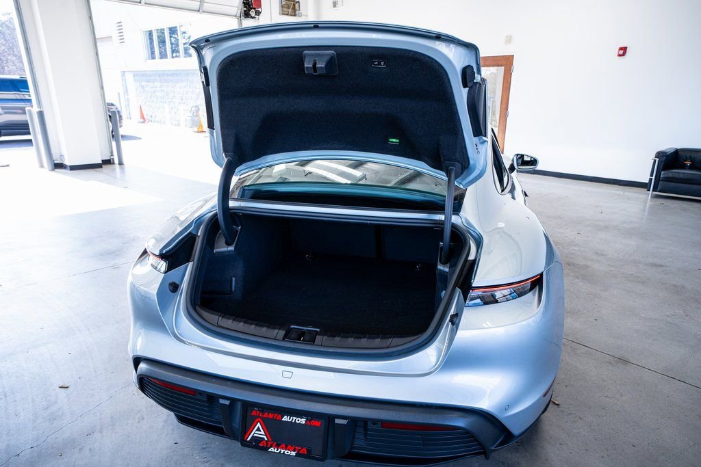 Used 2024 Porsche Taycan image 53