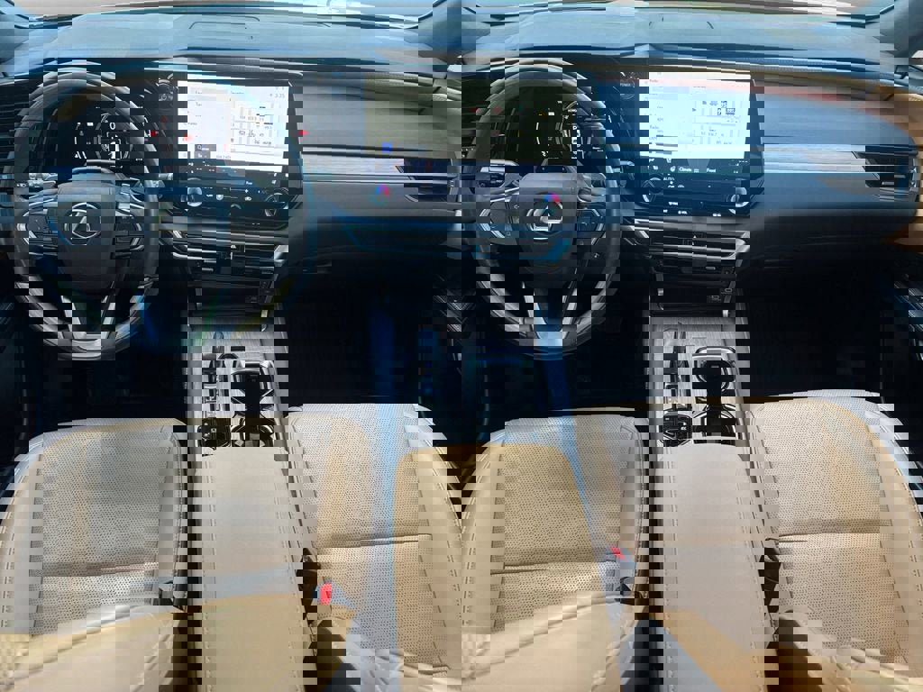 Used 2023 Lexus RX 350 w/ Cold Area Package image 11